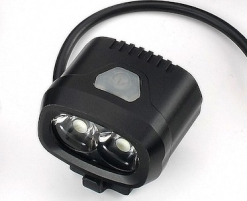 Mixbike LED Lygte 2000 Lumen Inkl. Batt. & Oplader
